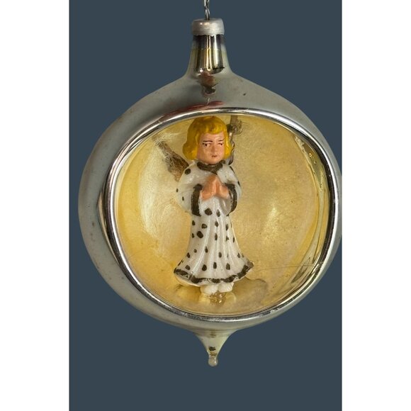 Vintage Italian Glass Diorama Praying Angel Ornament With Spun Cotton Wings 4.5 - Picture 2 of 6